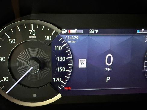 Used 2023 Land Rover Range Rover Velar R-Dynamic S AWD/4WD image 19