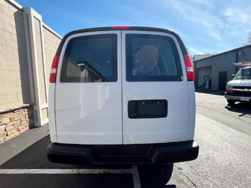Used 2020 Chevrolet Express 2500 2500 Cargo w/ Driver Convenience Package image 11