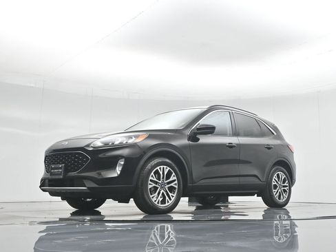 Used 2020 Ford Escape SEL image 51