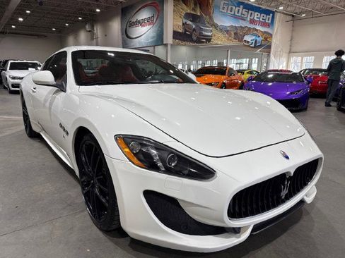 Used 2015 Maserati GranTurismo Sport image 1