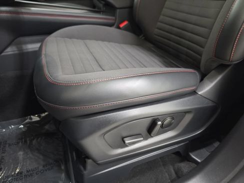Used 2026 Ford Explorer ST-Line w/ ST-Line Street Pack AWD/4WD image 29