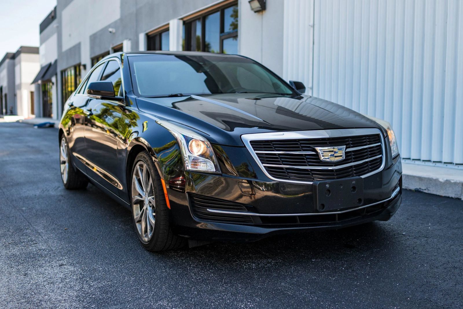 Used 2015 Cadillac ATS Luxury w/ Sun And Sound Package RWD image 3