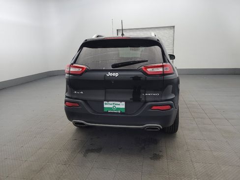 Used 2016 Jeep Cherokee Limited image 7