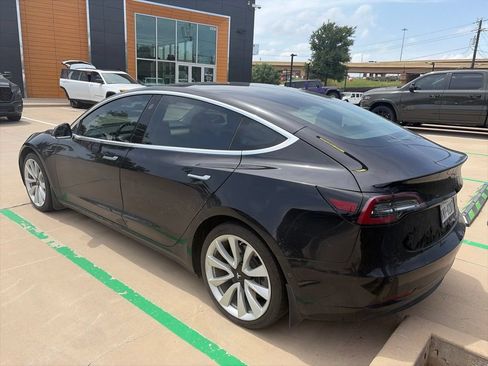 Used 2018 Tesla Model 3 Long Range RWD image 4