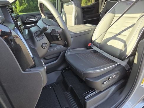New 2026 GMC Sierra 1500 AT4X AWD/4WD image 30