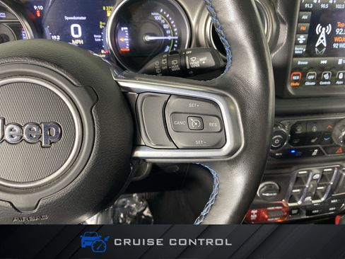 Used 2023 Jeep Wrangler Unlimited Rubicon 4xe w/ Cold Weather Group AWD/4WD image 25