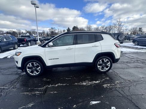 Used 2018 Jeep Compass Limited image 2