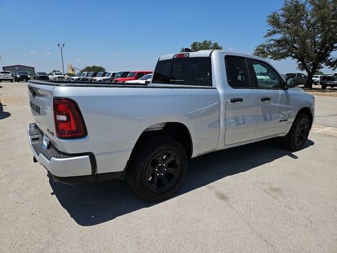 Used 2026 RAM 1500 Express AWD/4WD image 8