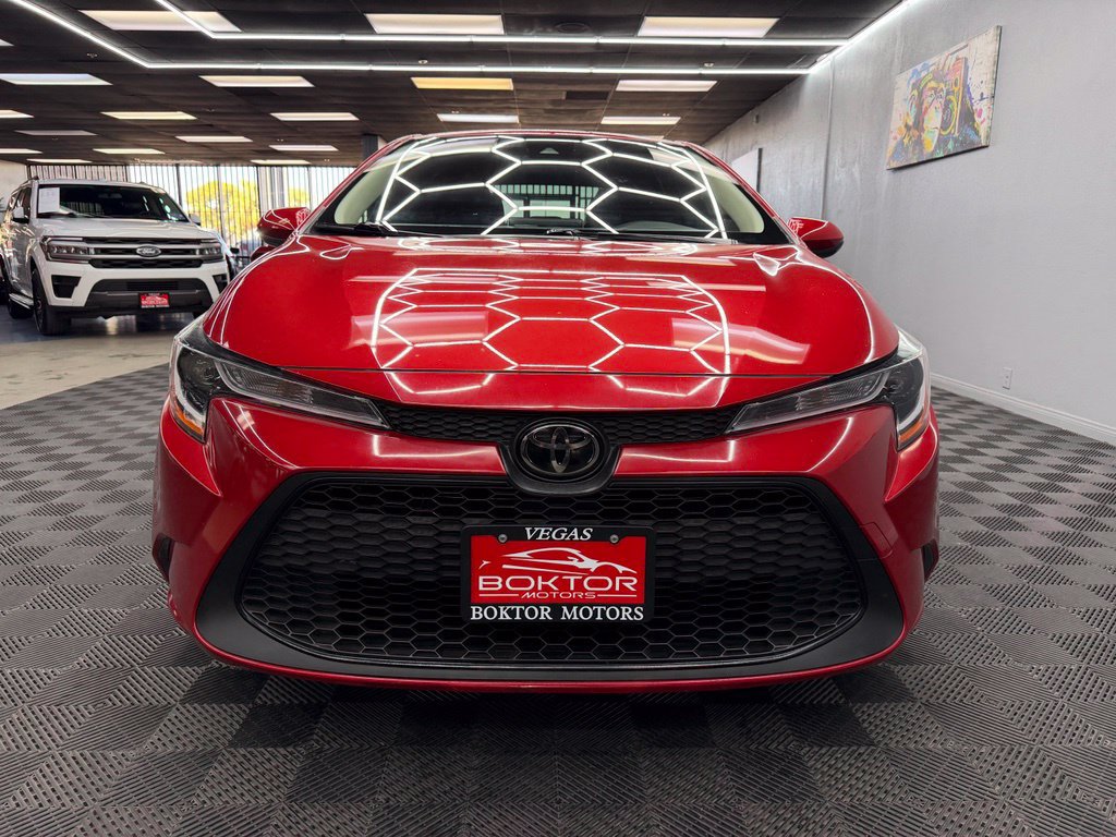 Used 2021 Toyota Corolla LE FWD image 4