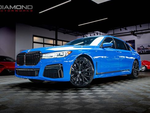 Used 2021 BMW 750i xDrive w/ Executive Package image 33