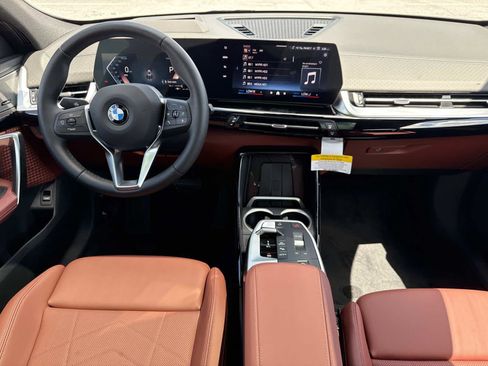 New 2026 BMW X2 xDrive28i w/ Technology Package AWD/4WD image 17