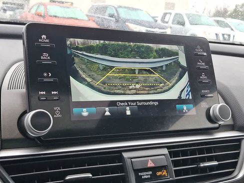 Certified 2020 Honda Accord EX image 15