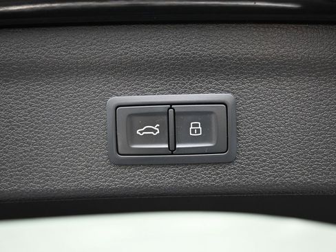 Used 2022 Audi Q3 2.0T Premium Plus w/ Premium Plus Package image 15