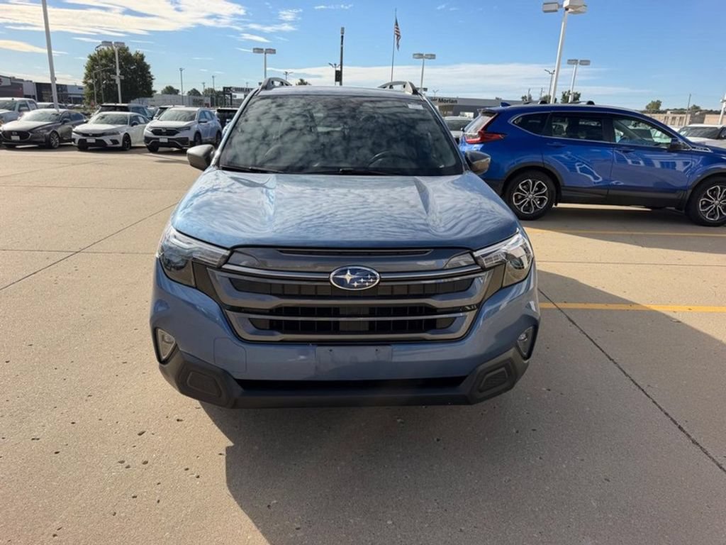Used 2025 Subaru Forester Premium w/ Convenience Package #1 AWD/4WD image 7