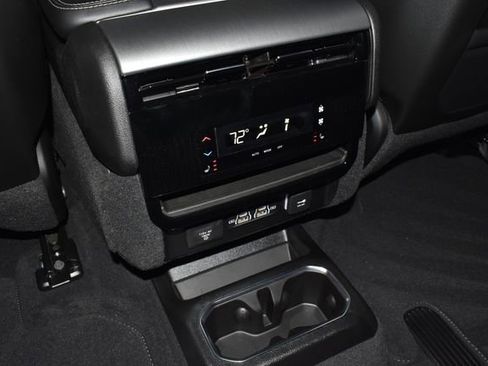 New 2026 Jeep Grand Wagoneer Limited AWD/4WD image 25