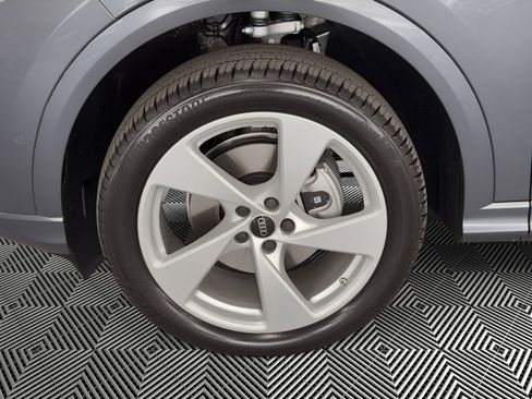 New 2026 Audi Q5 Premium Plus image 12