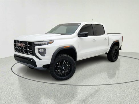 Used 2025 GMC Canyon AT4 w/ Technology Plus Package AWD/4WD image 1