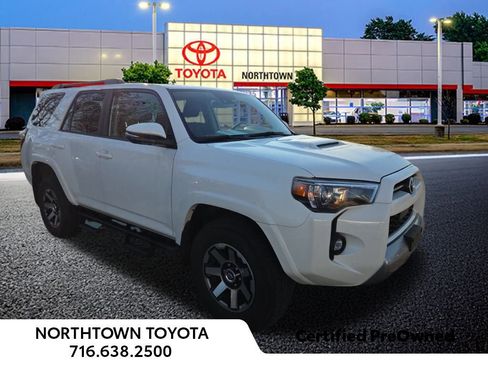 Used 2023 Toyota 4Runner TRD Off-Road Premium image 1