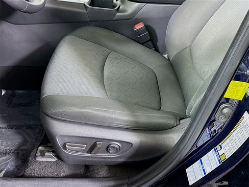 Certified 2022 Toyota RAV4 XLE image 25