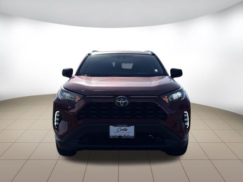 Used 2020 Toyota RAV4 LE AWD/4WD image 2