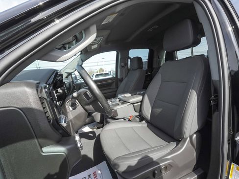 Used 2024 GMC Sierra 1500 Elevation image 30