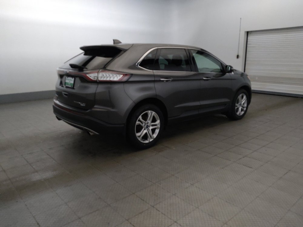 Used 2017 Ford Edge Titanium w/ Equipment Group 301A AWD/4WD image 10