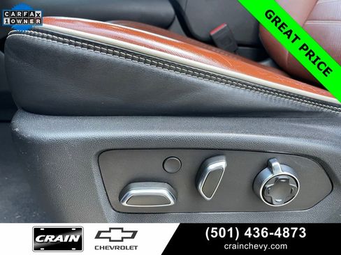 Used 2023 GMC Yukon XL Denali Ultimate image 11