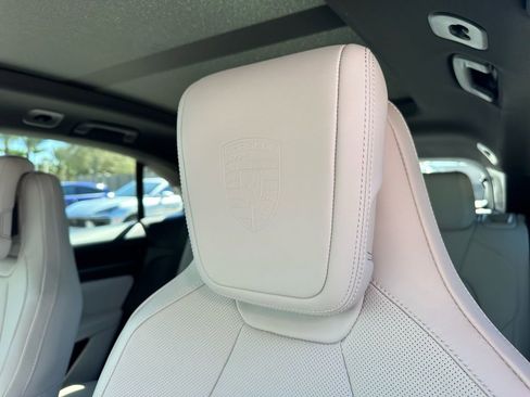 Used 2026 Porsche Macan 4 Electric AWD/4WD image 23