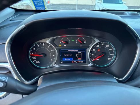 Used 2020 Chevrolet Equinox LT w/ Driver Convenience Package image 21