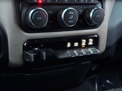 Used 2022 RAM 1500 Laramie image 15