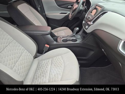 Used 2019 Chevrolet Equinox LT FWD image 12