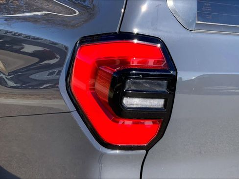 Used 2025 Toyota 4Runner TRD Off-Road Premium image 27