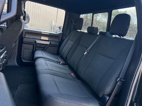 Used 2019 Ford F150 XLT w/ Equipment Group 302A Luxury image 18