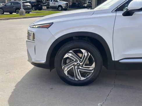 Certified 2022 Hyundai Santa Fe SEL image 9