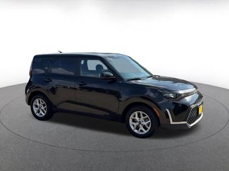 Used 2025 Kia Soul LX w/ LX Technology Package FWD video 2