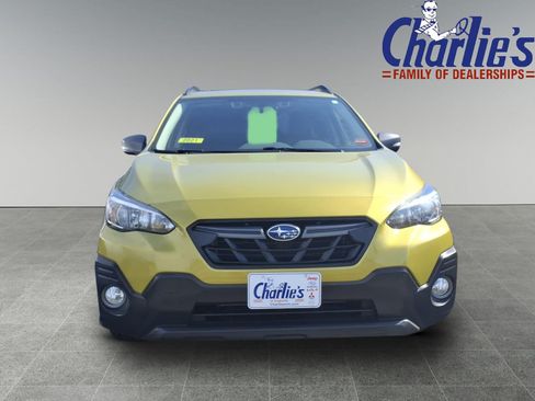 Used 2021 Subaru Crosstrek 2.5i Sport w/ Moonroof Package AWD/4WD image 2