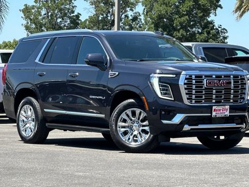 Certified 2025 GMC Yukon Denali RWD image 2