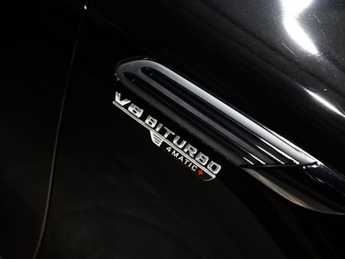 Used 2023 Mercedes-Benz SL 63 AMG 4MATIC image 21