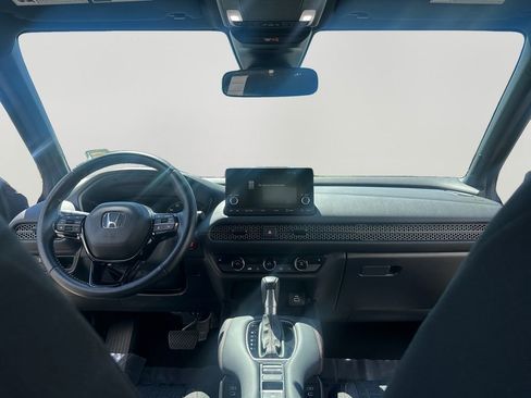 Certified 2025 Honda HR-V Sport image 10