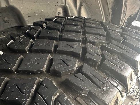 Certified 2021 Ford Bronco First Edition image 33