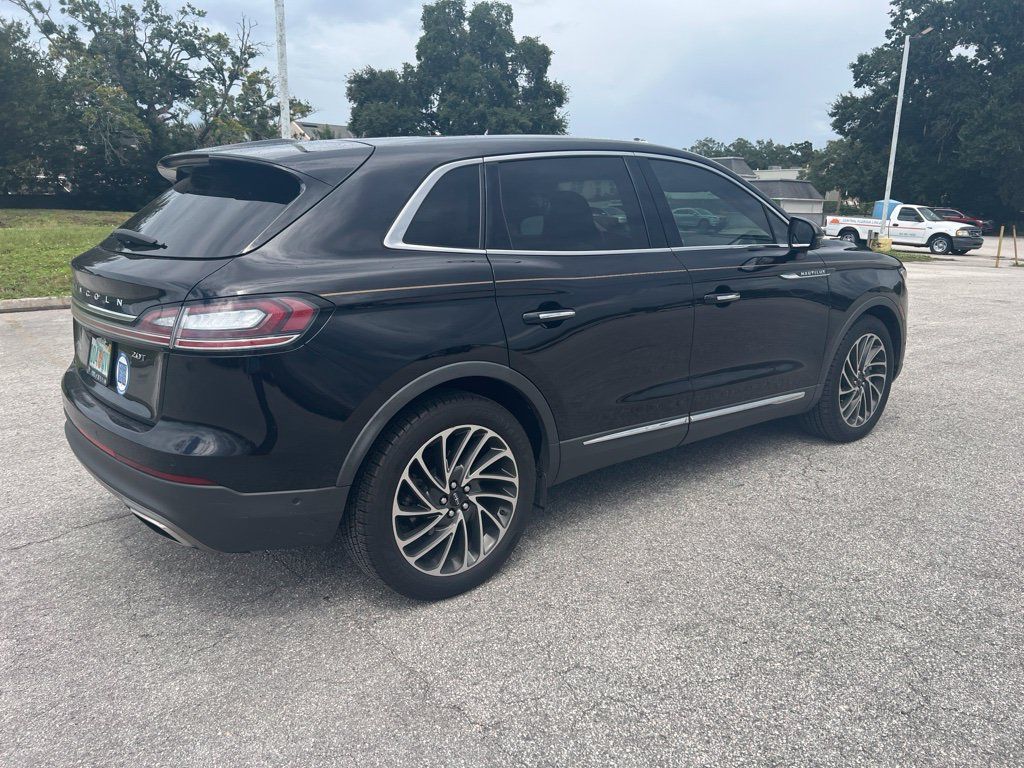 Used 2019 Lincoln Nautilus Reserve FWD image 3