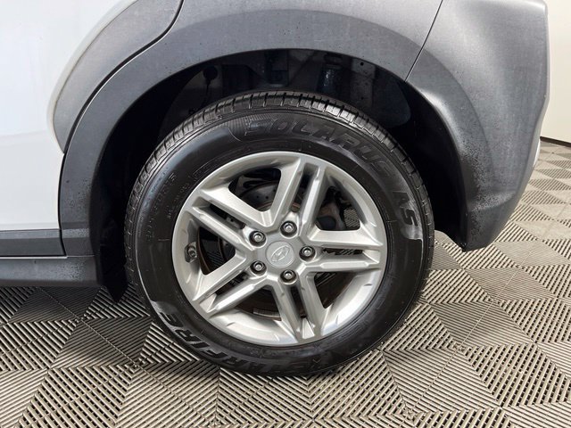 Used 2019 Hyundai Kona SE FWD image 10