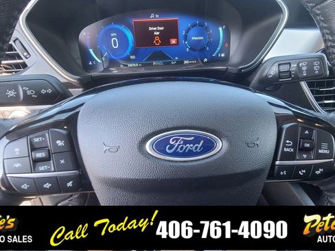 Used 2021 Ford Escape Titanium image 28