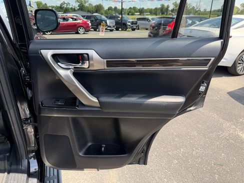 Used 2015 Lexus GX 460 AWD/4WD image 20