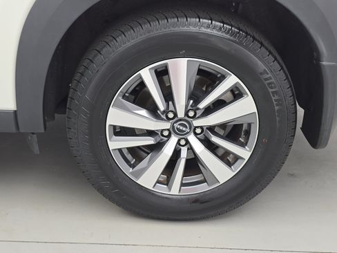 Certified 2023 Nissan Pathfinder SL AWD/4WD image 34
