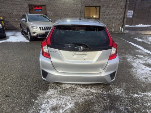 Used 2016 Honda Fit LX image 3