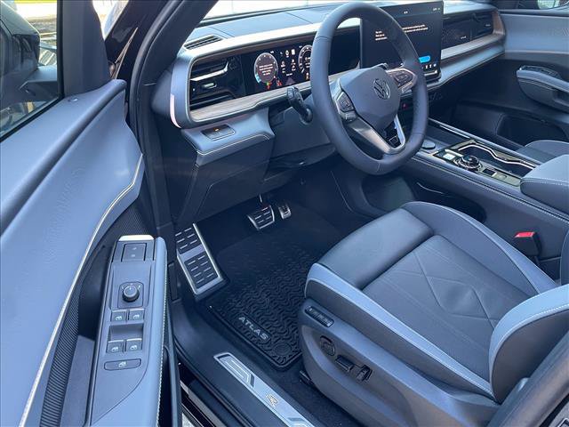 New 2027 Volkswagen Atlas SEL R-Line AWD/4WD image 8