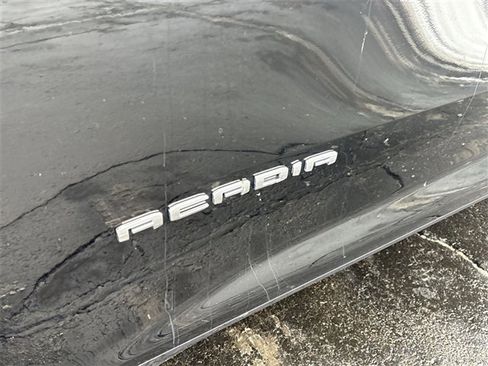 Used 2024 GMC Acadia Elevation w/ Black Edition image 33