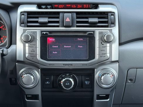 Used 2012 Toyota 4Runner SR5 w/ Premium Pkg w/3rd Row Seat image 20