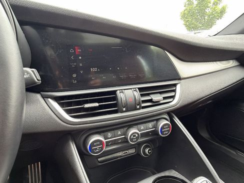 Used 2024 Alfa Romeo Giulia Ti RWD image 33